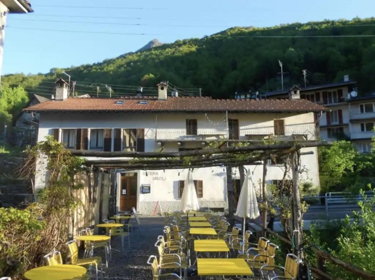 Osteria Gruetli Con Alloggio Borgnone 외부 사진