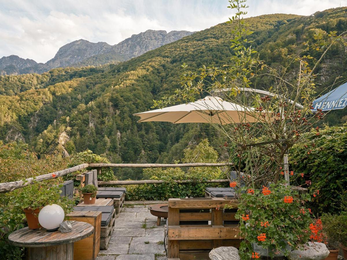 Osteria Gruetli Con Alloggio Borgnone 외부 사진